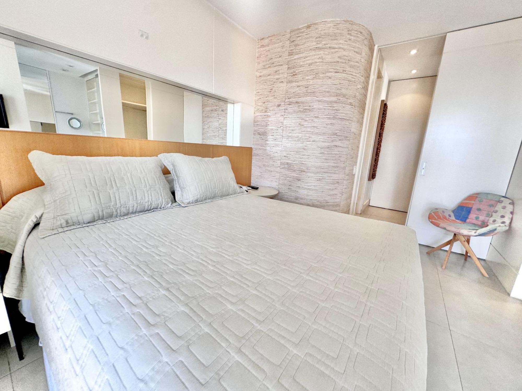 Chic 1br With 2 Balconies And Pool At Monsieur Le Blond In Leblon By Le Ciel Brasil * Rio de Janeiro